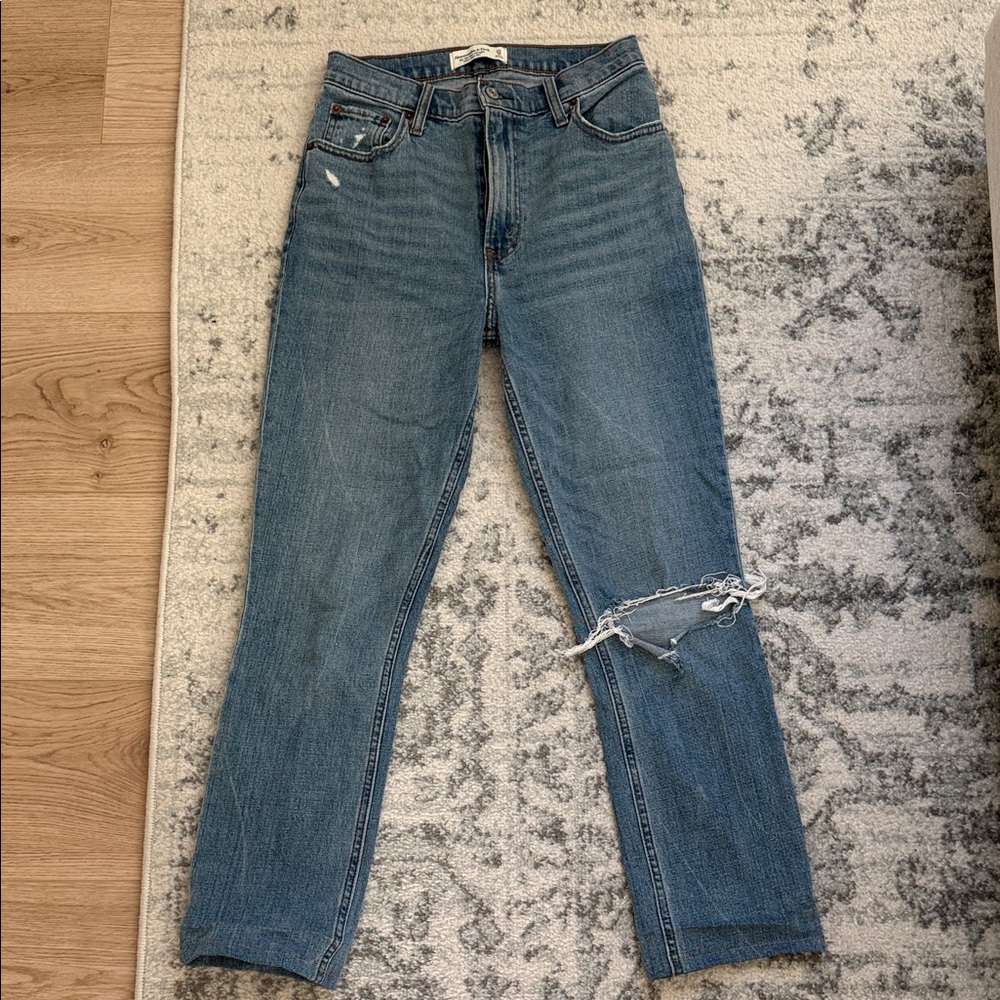 Abercrombie women’s high waisted 90s slim straight